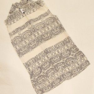 Size XS: CAbi Scrollwork Top Style 3091